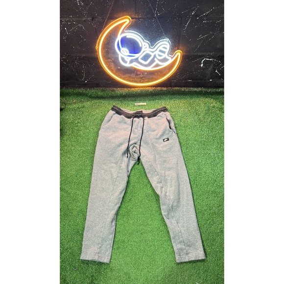 Vintage Nike Y2K Gray Mens Sweatpants size MD‎ Tapered Leg Red Tag Embroidered - Picture 1 of 7